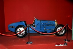 bugatti-ve-francouzskem-mulhause-003.jpg
