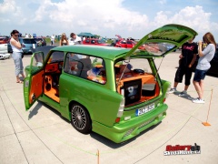 iv-tuning-cars-party-047.jpg