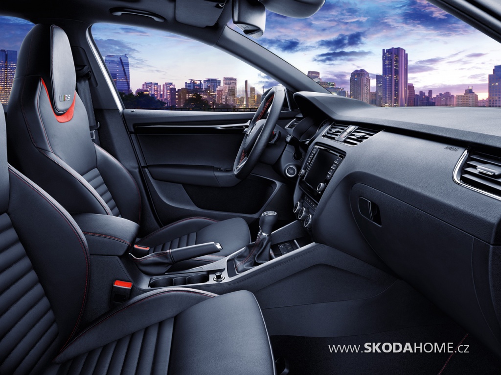 SKODA Octavia RS 230 interior