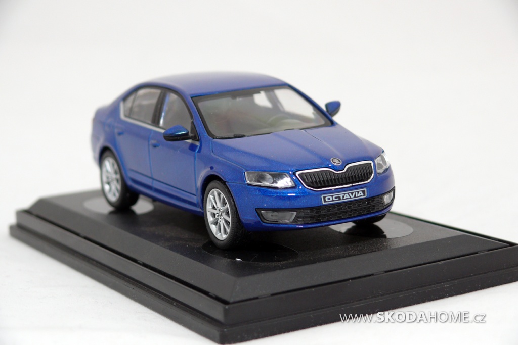 ŠKODA Octavia III a Škoda Octavia Combi III - ABREX 1:43