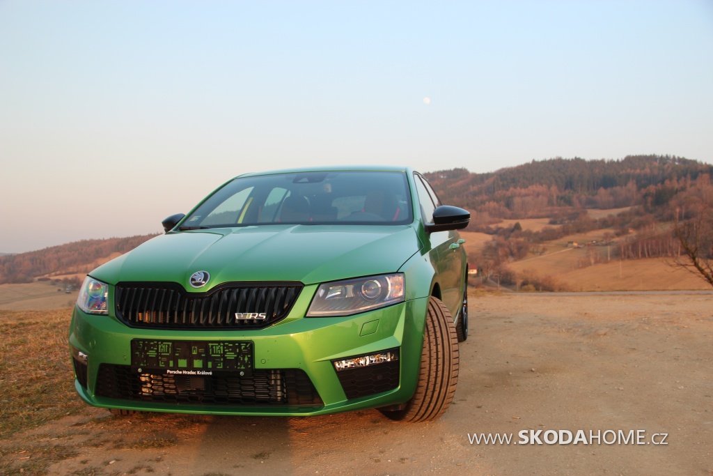 Zelená Octavia RS Combi 