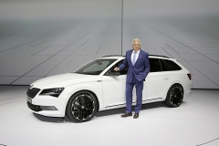 SKODA Superb Combi SportLine 01web