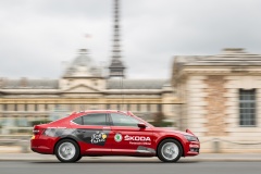 150623 New SKODA Superb Is Red Car In Tour De France 2015web