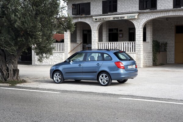 Skoda-Fabia-Combi-II-generace-2007-100.jpg