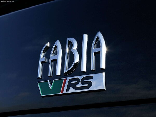 skoda-fabia_rs_2003_1600x1200_wallpaper_0e.jpg