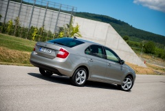 Skoda Rapid 2012 Bratislava S1 027