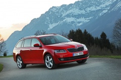 SKODA Octavia 3 Combi Red 019