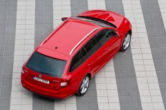 SKODA Octavia 3 Combi Red 004