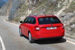 SKODA-Octavia-3-Combi-Red-025.jpg