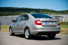 Skoda Rapid 2012 Bratislava S1 012