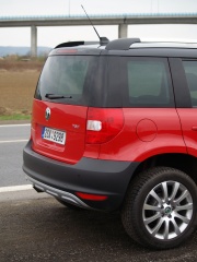 skoda yeti 12 019