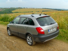 SKODA Fabia II Combi Scout 056