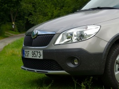 SKODA Fabia II Combi Scout 015