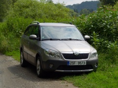 SKODA Fabia II Combi Scout 002