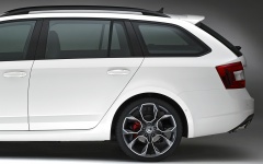 skoda octavia Rs combi detail 002